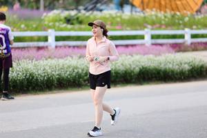 BIB: 
                            <button type="button" onclick="openModal(27852473)" class="btn btn-primary btn-sm float-right btn-popup" data-toggle="modal" data-target=".modal-high-quality">
                        <i class="fas fa-shopping-cart"></i> Add to Cart
                    </button>
                                            <button type="button" onclick="isThisMe(27852473, true)" class="btn btn-success btn-sm float-right btn-popup btn-isme hidden" data-toggle="tooltip" data-placement="bottom" title="นี่คือรูปของคุณใช่ไหม คลิกที่นี่เพื่อเอาเข้าอัลบั้ม">
                        <i class="fas fa-plus"></i> Add to album
                    </button>
                    <button type="button" onclick="isThisMe(27852473, false)" class="btn btn-warning btn-sm float-right btn-popup btn-isnotme hidden">
                        <i class="fas fa-ban"></i> Remove from album
                    </button>